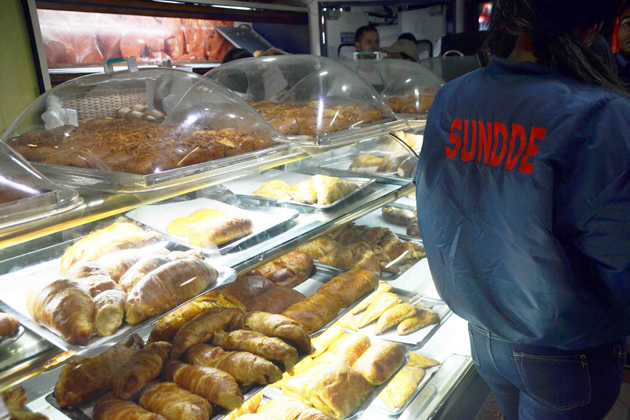 Panaderías venden pan con peso ilegal