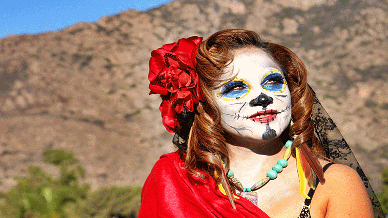 Catrinas por todos lados  en las festividades mexicanas por el 'Día de los Muertos'