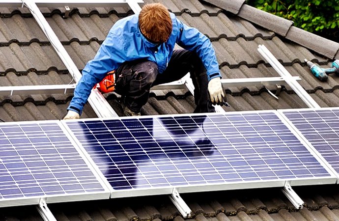 Placas fotovoltaicas para ayudar al planeta