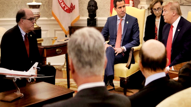 Trump y Guaidó juntos sostuvieron el primer encuentro